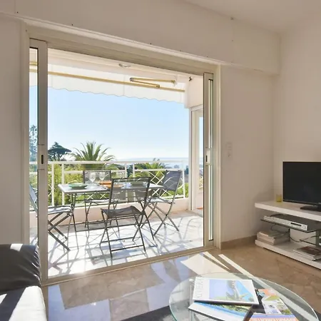 公寓 1-br Sea View Luxury Residential With Pool *