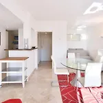 1-br Sea View Luxury Residential With Pool Apartment *