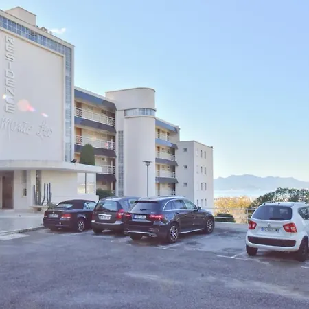 1-br Sea View Luxury Residential With Pool Cannes
